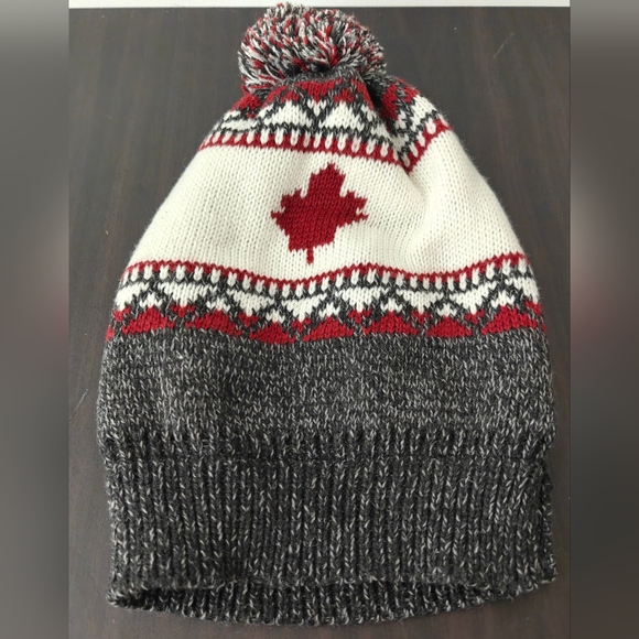 Bluenotes Canada Hat - Picture 2 of 3